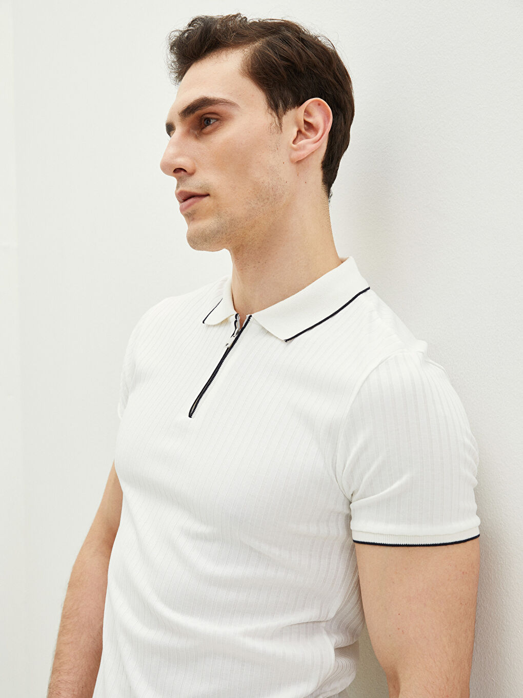 Beyaz Polo Yaka Kısa Kollu Penye Erkek Tişört-3