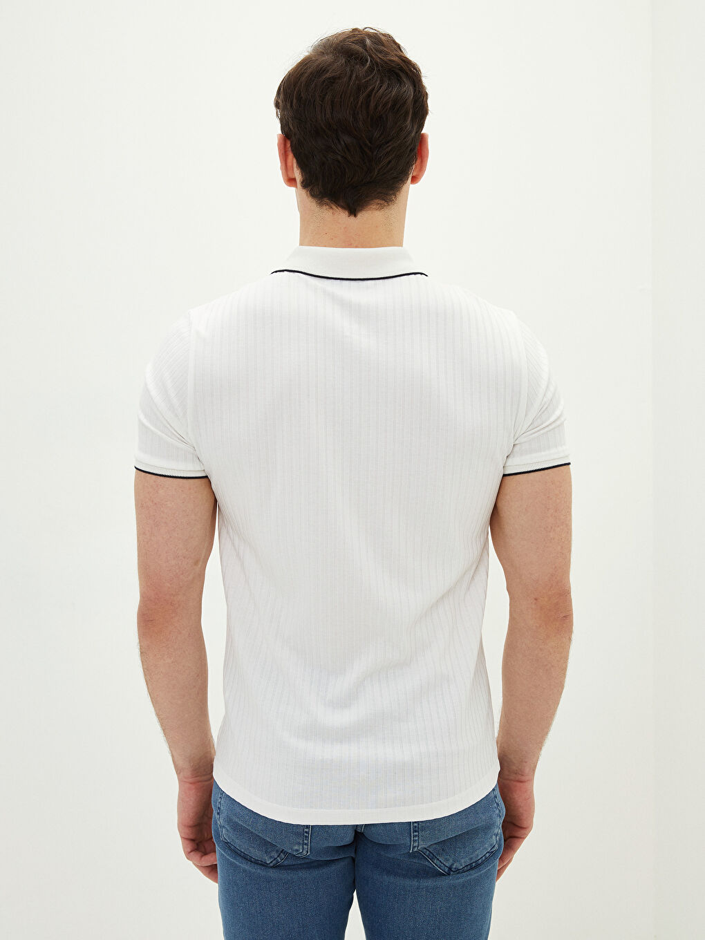 Beyaz Polo Yaka Kısa Kollu Penye Erkek Tişört-4