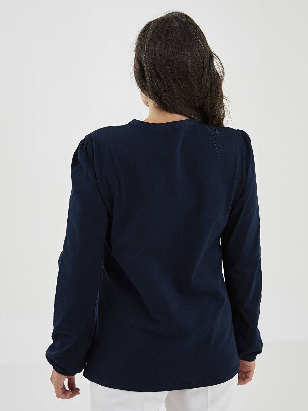 LCW Grace Crew Neck Embroidered Long Sleeve Cotton Women's Blouse -S25935Z8-E1J