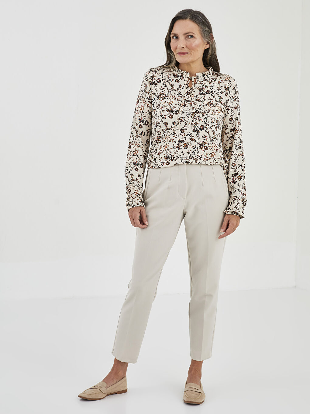 Frilly Tie Collar Floral Long Sleeve Women's Blouse-1