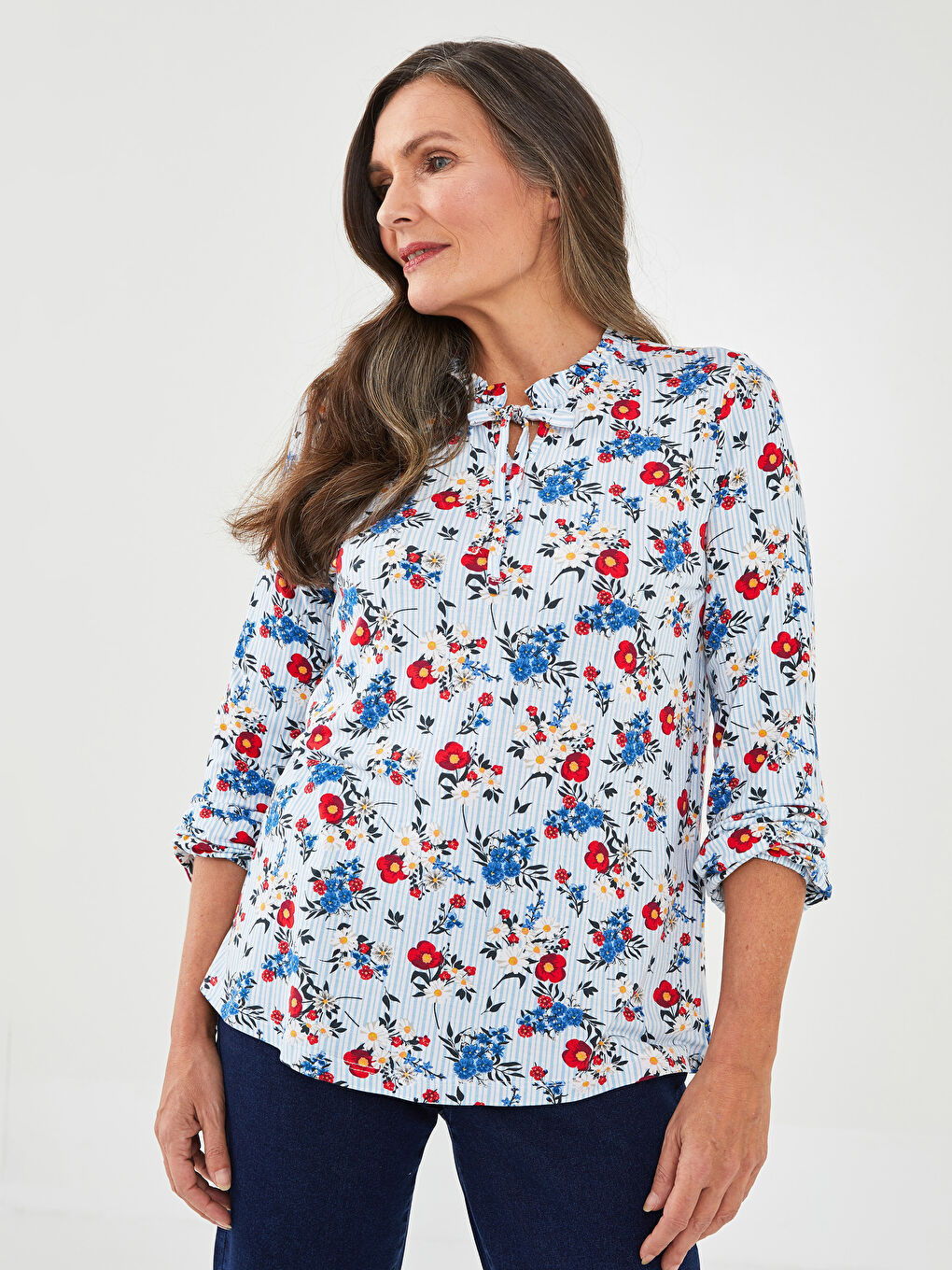 Mavi Fırfırlı Bağlamalı Yaka Çiçekli Uzun Kollu Kadın Bluz-1