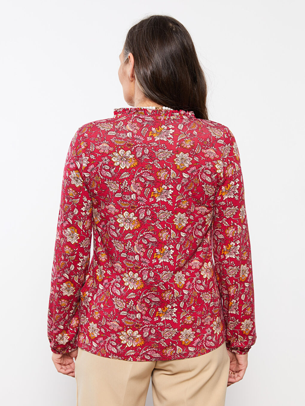 Kırmızı Fırfırlı Bağlamalı Yaka Çiçekli Uzun Kollu Kadın Bluz-2