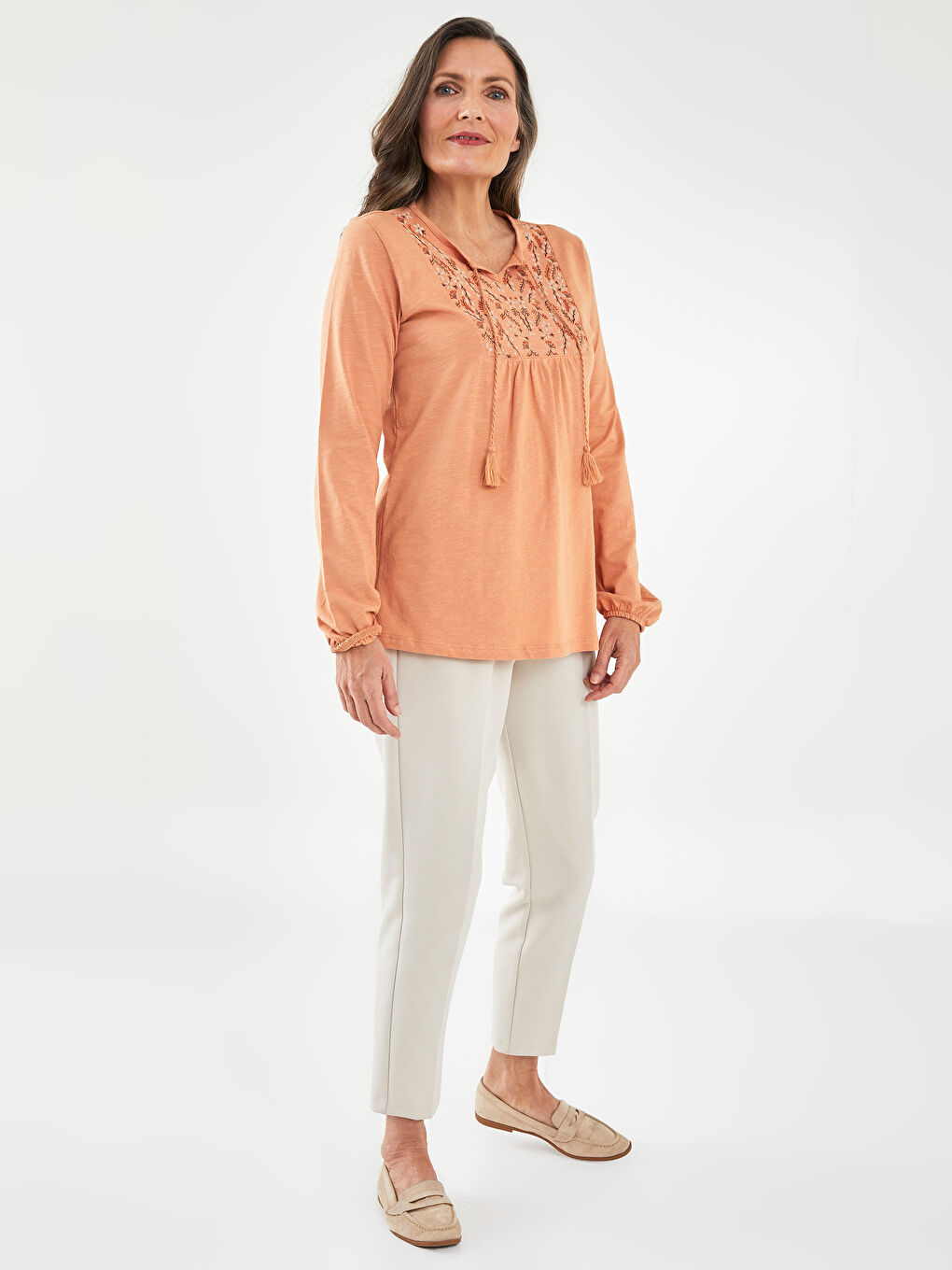 Turuncu Bağlamalı Yaka Desenli Uzun Kollu Pamuklu Kadın Bluz-3