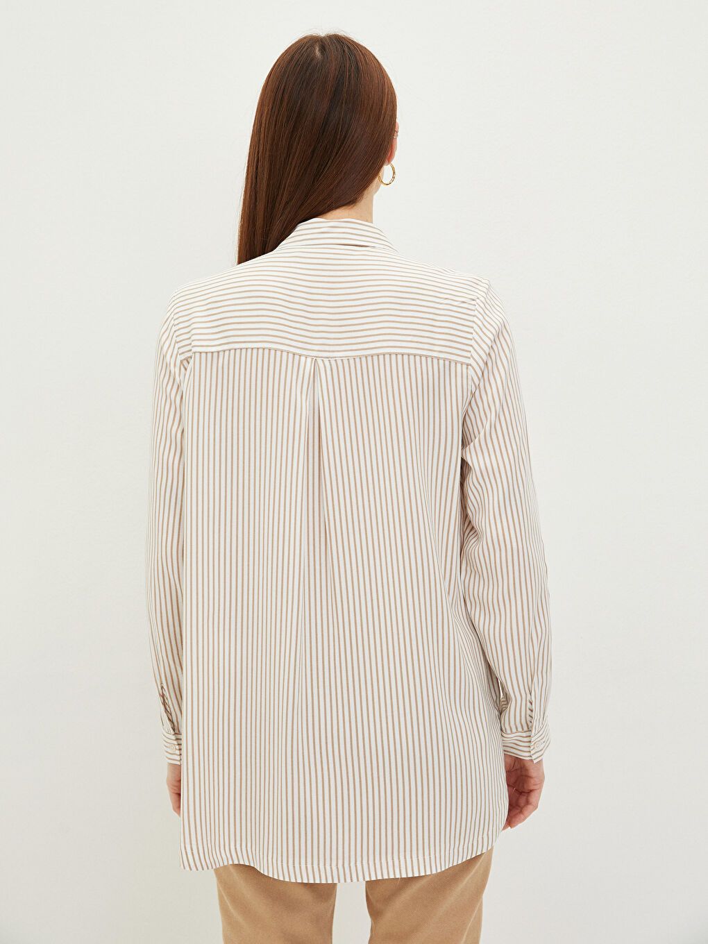 Chemise pour Femmes en Viscose à Rayures avec Fermeture à Boutons sur le Devant et Manches Longues-3