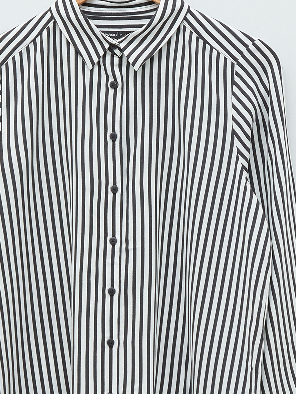 LCWAIKIKI Classic Front Button Closure Striped Long Sleeve Viscose Women's Shirt -S25972Z8-LEG