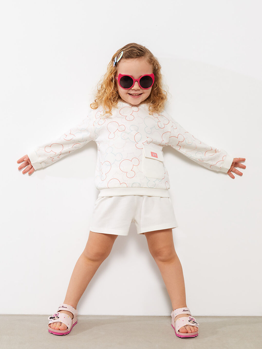 Ensemble Sweat-Shirt et Short Bébé Fille Imprimé Mickey Mouse Manches Longues Col Rond Lot de 2