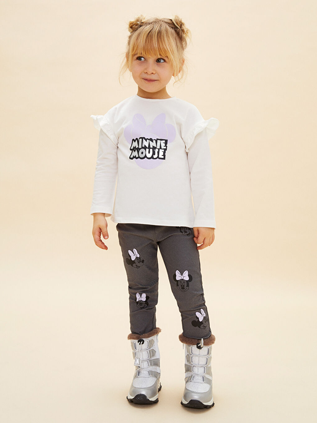 Ekru Bisiklet Yaka Uzun Kollu Minnie Mouse Baskılı Kız Bebek Sweatshirt-1