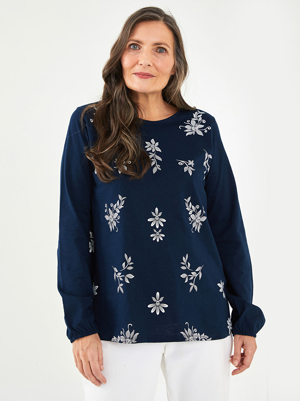 Crew Neck Printed Long Sleeve Cotton Women's T-shirt-1