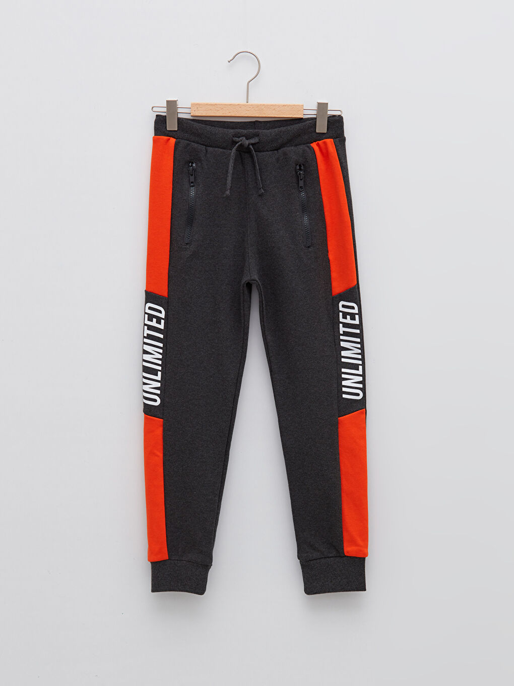 بنطلون رياضي للأولاد بطبعة بخصر مرن