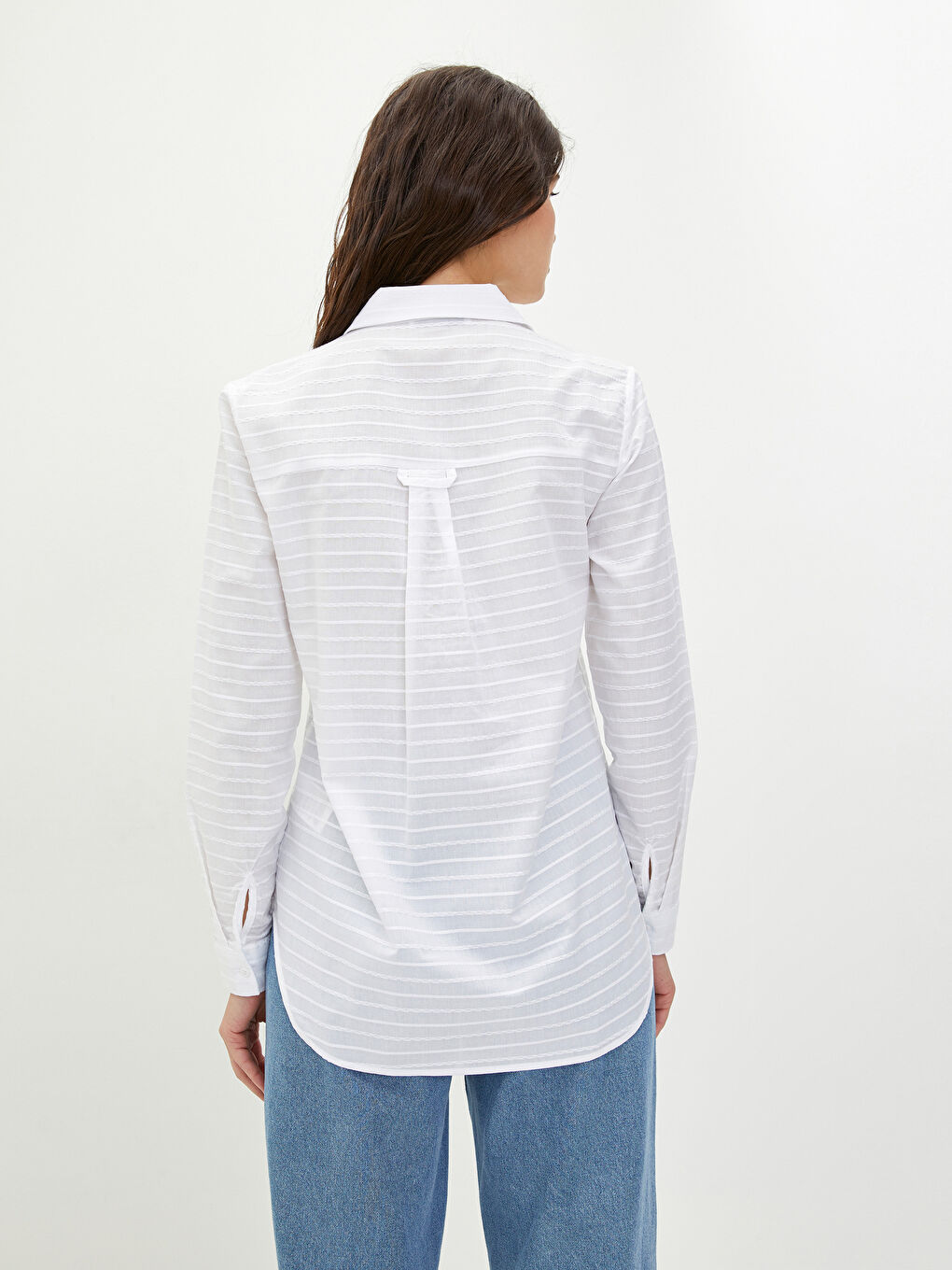 Beyaz Önden Düğme Kapamalı Çizgili Uzun Kollu Poplin Kadın Gömlek-3