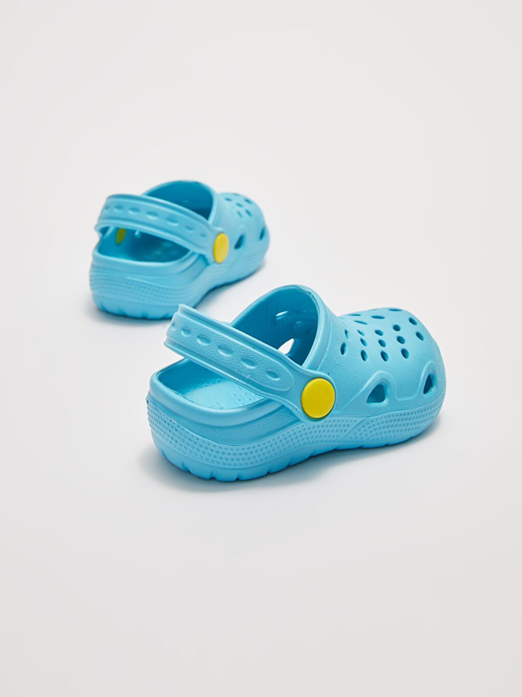 صندل أولادي رضع للشاطئ بتفاصيل إبزيم مثقوب-3