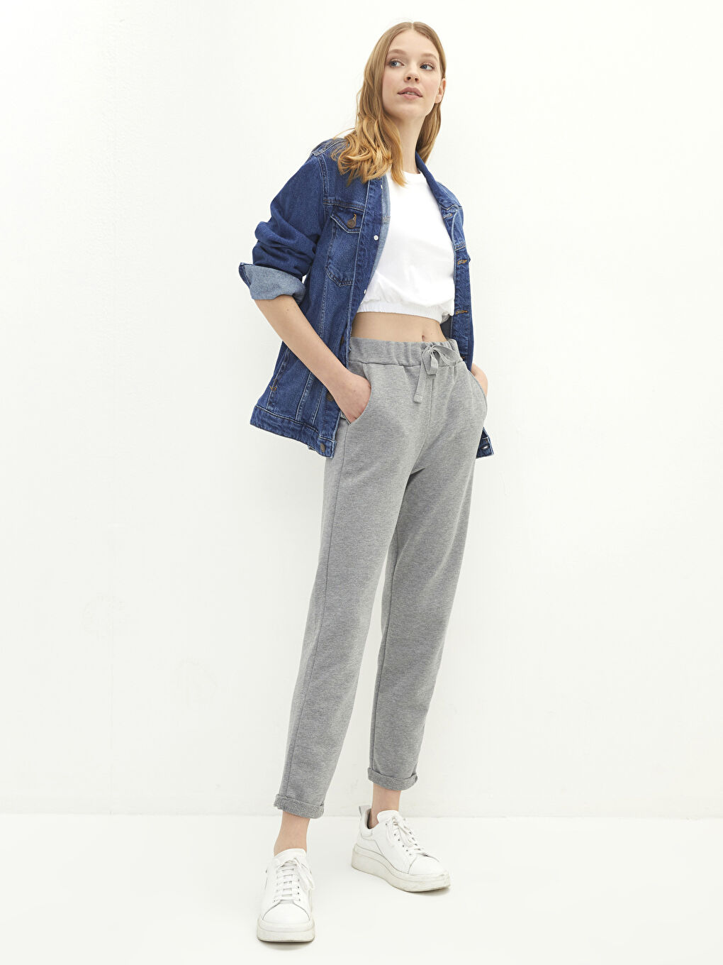 LCW Vision Elastic Waist Regular Pocket Detailed Women's Sweatpants -S26183Z8-EEZ