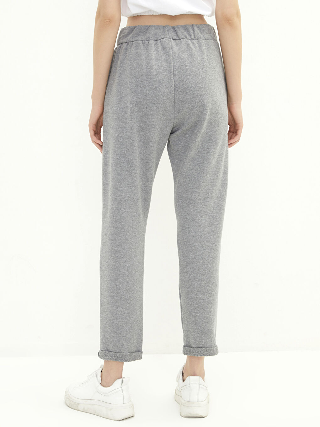 LCW Vision Elastic Waist Regular Pocket Detailed Women's Sweatpants -S26183Z8-EEZ