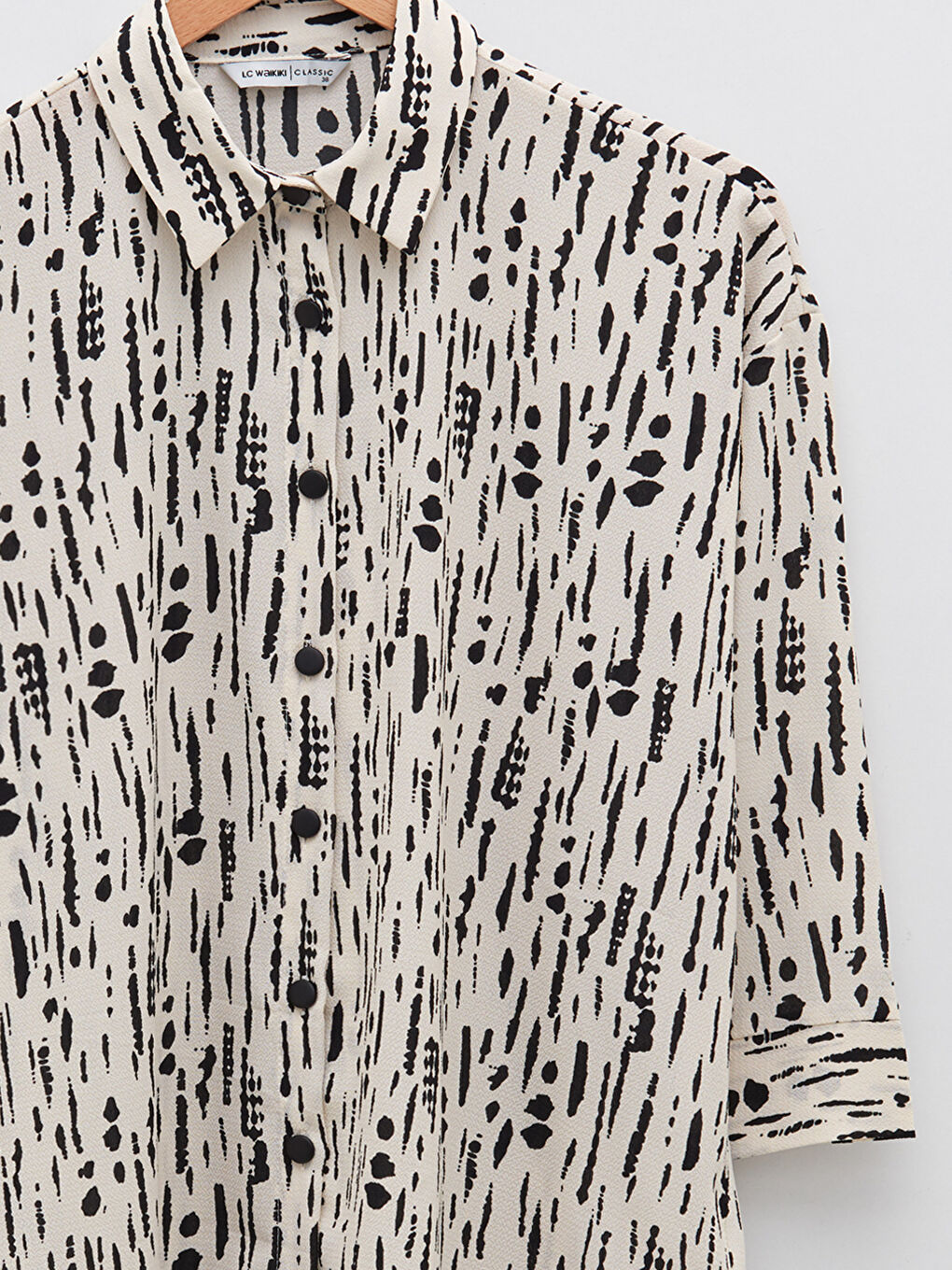 Chemise à Boutons sur le Devant à Motifs pour Femmes-7