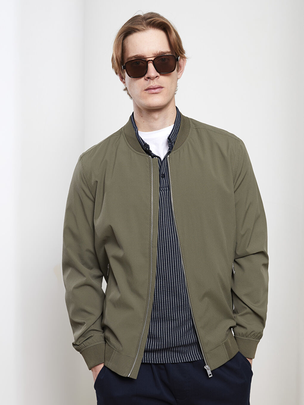 Schlank Geschnitten College-Kragen Bomber Dünner Herrenmantel-1