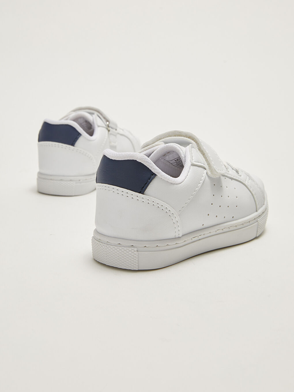 Жасанды былғары ұлдарға арналған кроссовкалар-4