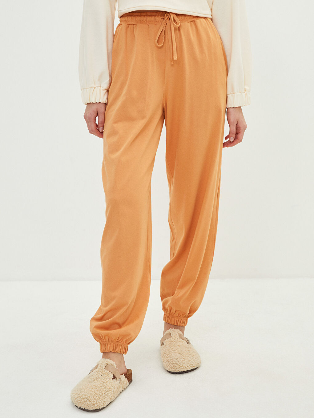 Turuncu Beli Lastikli Düz Cep Detaylı Pamuklu Kadın Jogger Pijama Altı-2