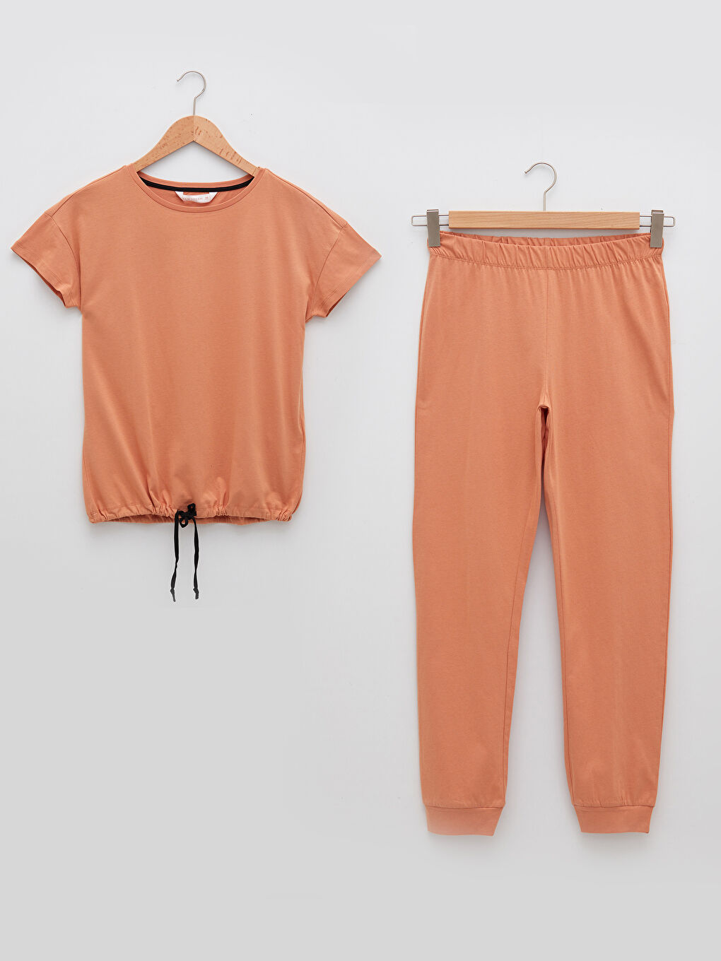 طقم بيجاما قطن برقبة دائرية مستقيمة وكم قصير للسيدات-3