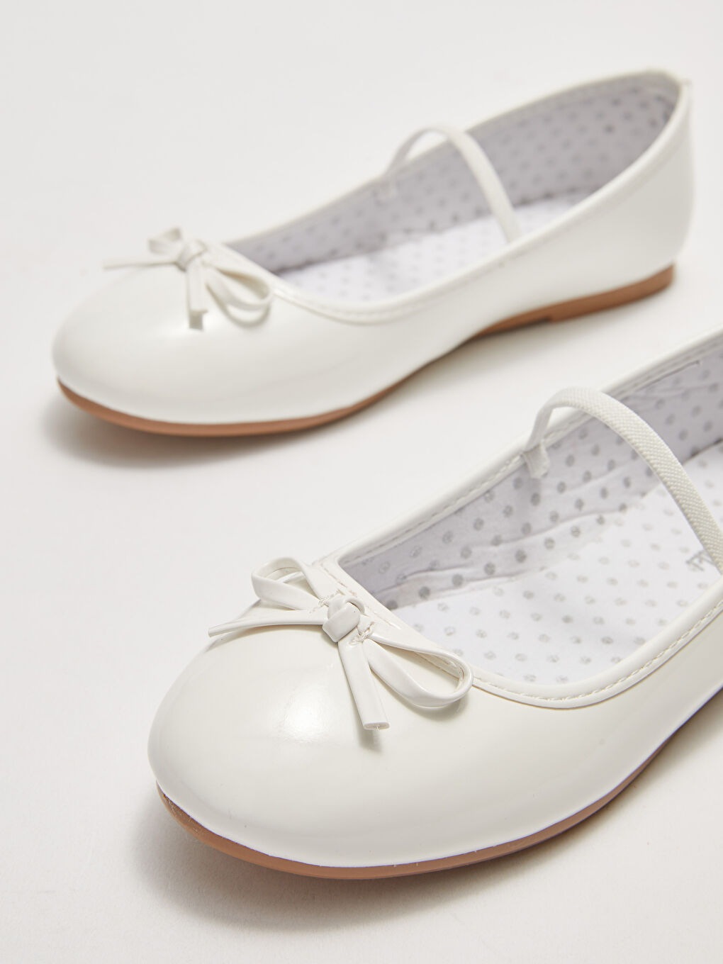 LC Waikiki Bow Detailed Elastic Girl Baby Flats -S26237Z4-J5E