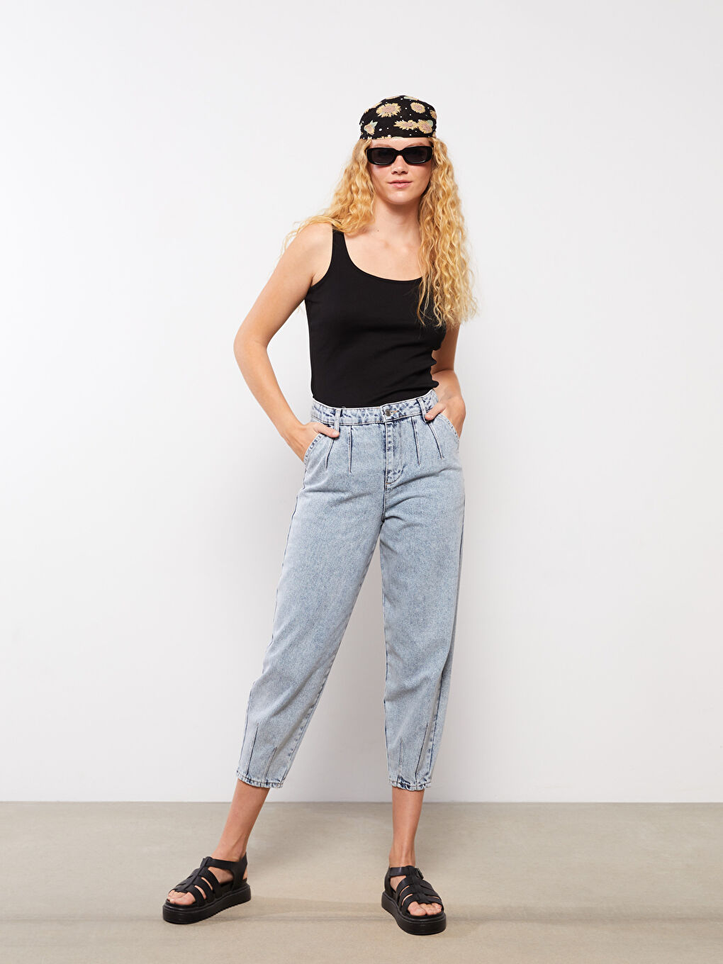 قميص داخلي بدون أكمام قطن سادة بياقة على شكل حرف U للسيدات-2