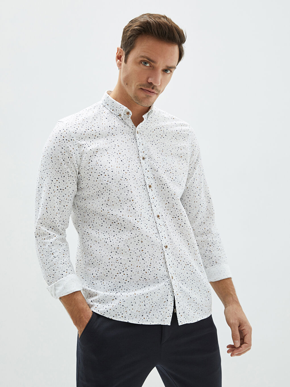 Beyaz Slim Fit Uzun Kollu Desenli Erkek Gömlek-1