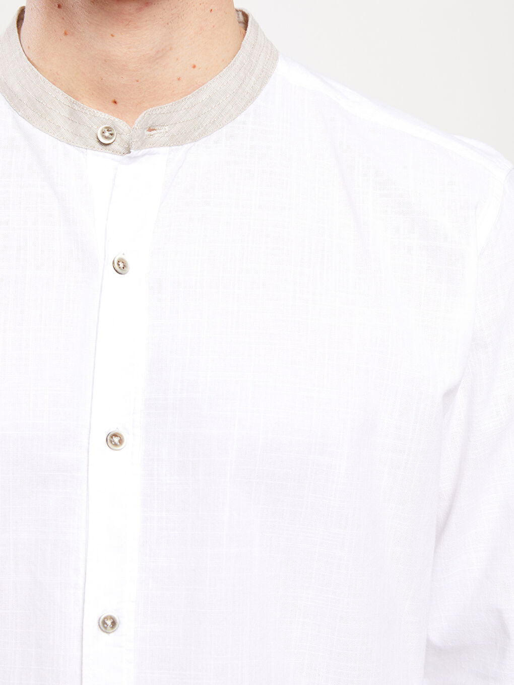 Beyaz Slim Fit Hakim Yaka Uzun Kollu Poplin Erkek Gömlek-3