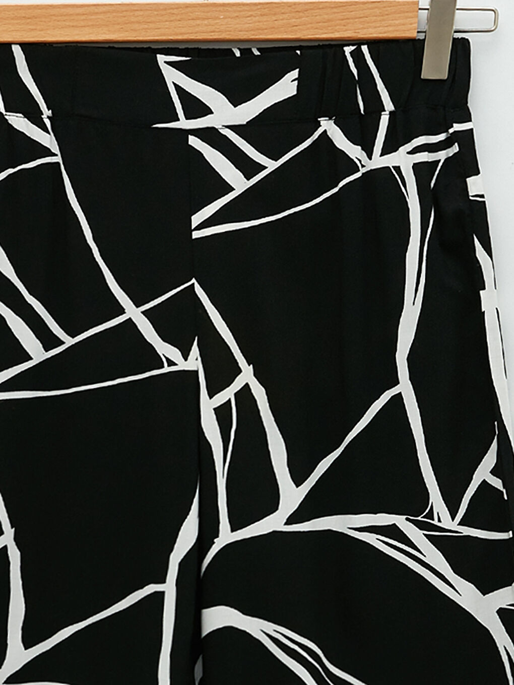 Брюки Женские Вискозные С Принтом На Резинке-8