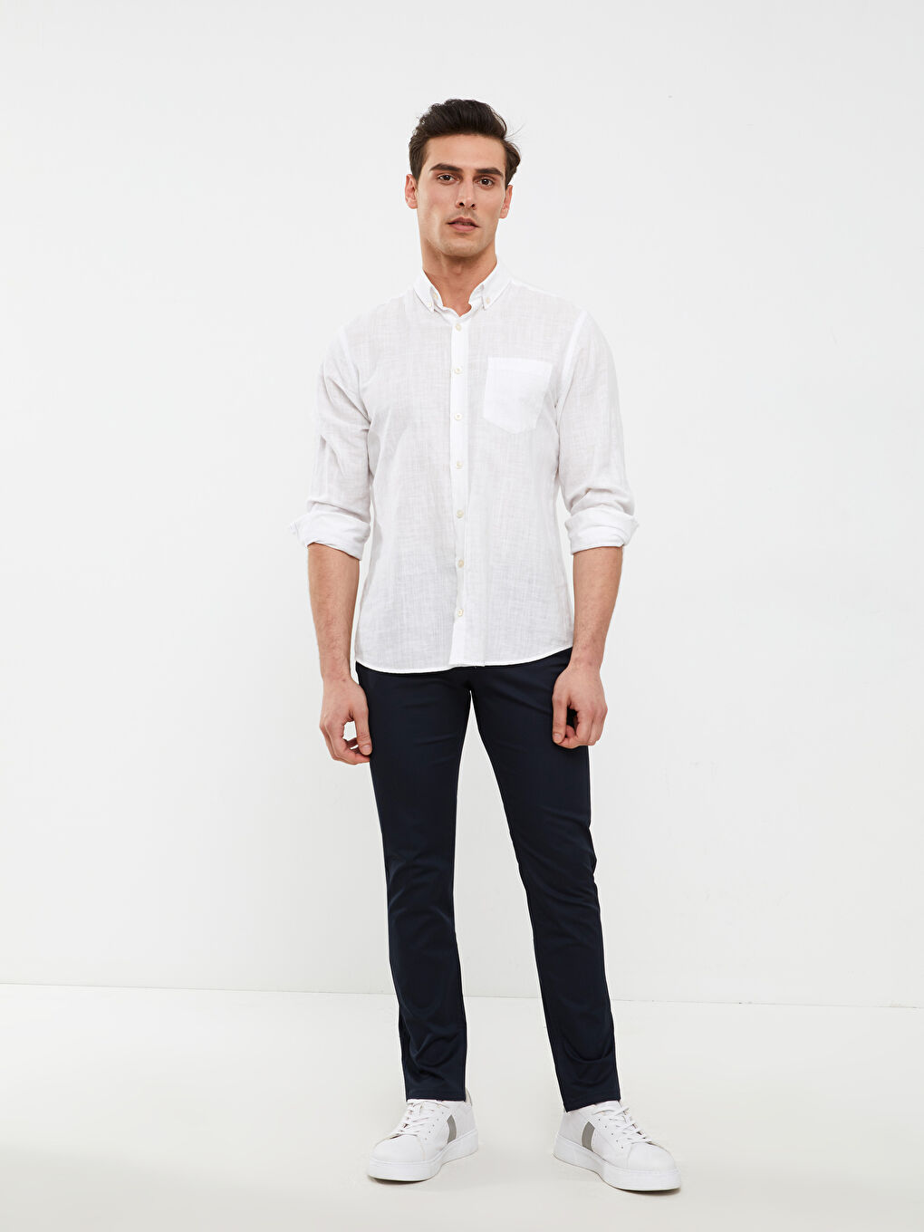 LCWAIKIKI Classic Lacivert Dar Kalıp Gabardin Erkek Chino Pantolon