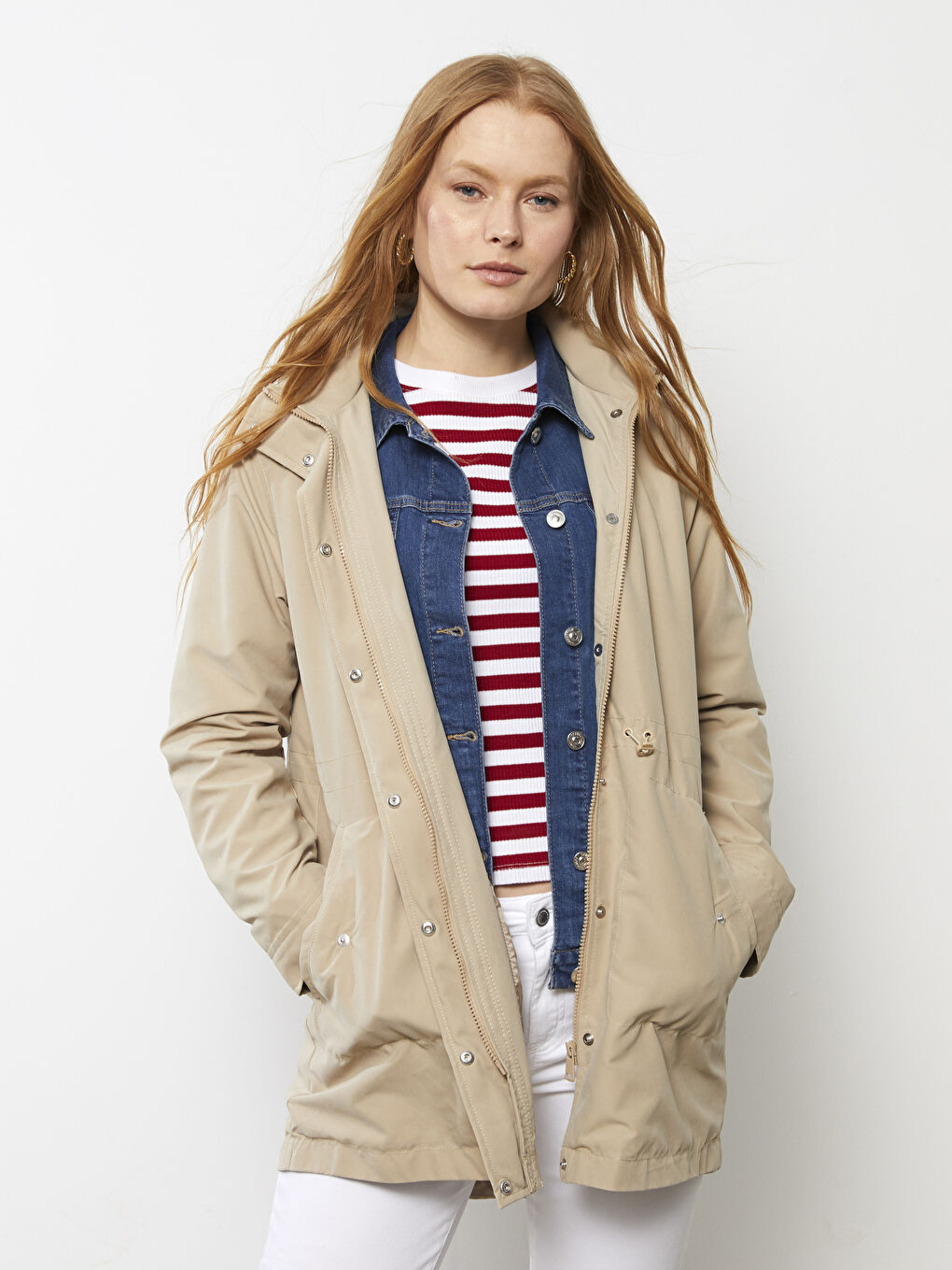 Bej Kapüşonlu Düz Uzun Kollu Oversize Kadın Mont-1