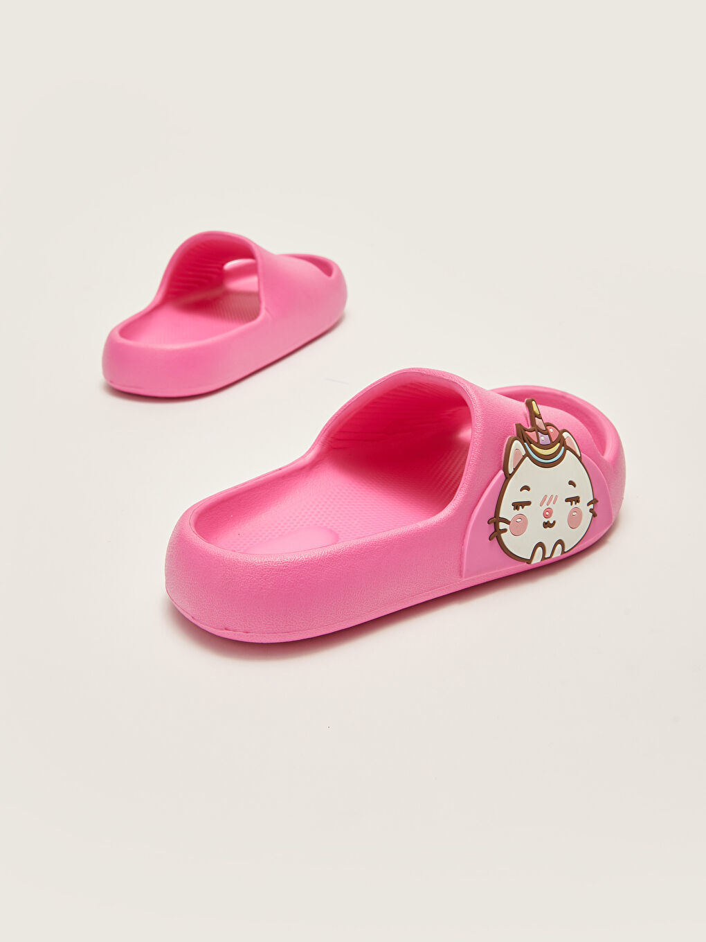 Patch Detail Single Band Girl Slippers-4