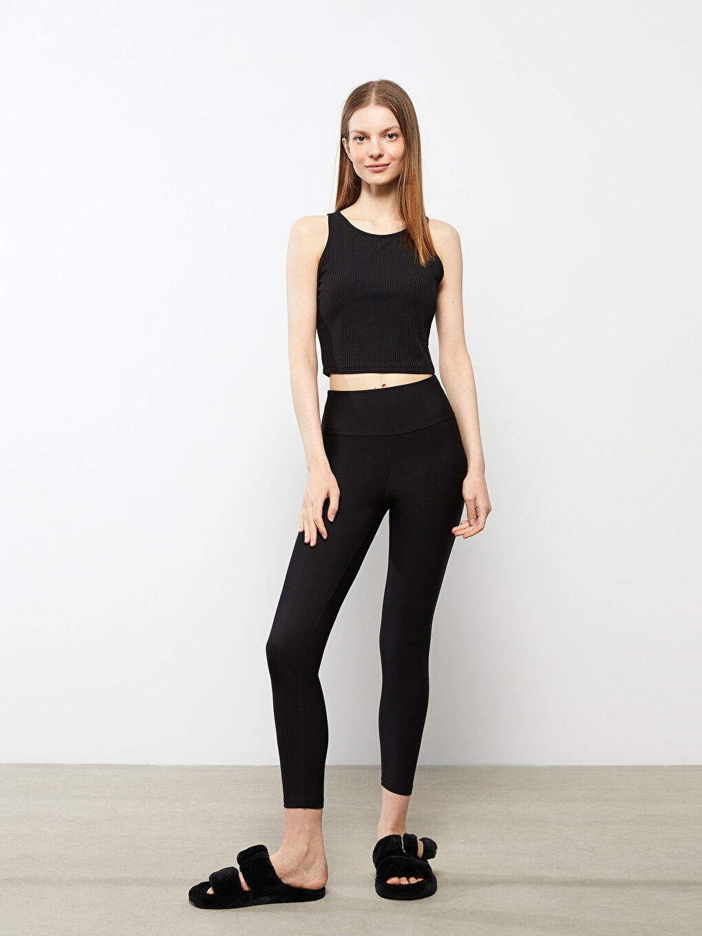 Crew Neck Plain Crop Women's Tank Top -S26857Z8-CVL