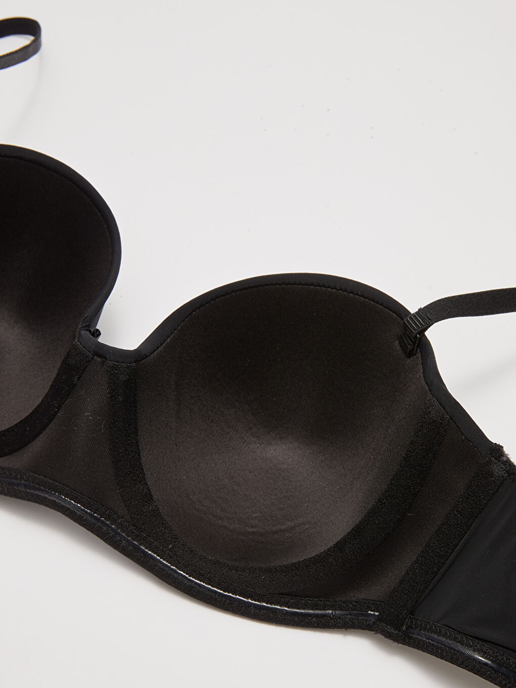 Wired Non-Padded Plain Strapless Bra -S26874Z8-CVL