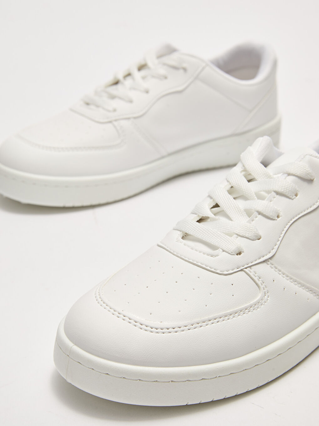 LCW STEPS Faux Leather Lace-Up Women's Sneakers -S27029Z8-J5E