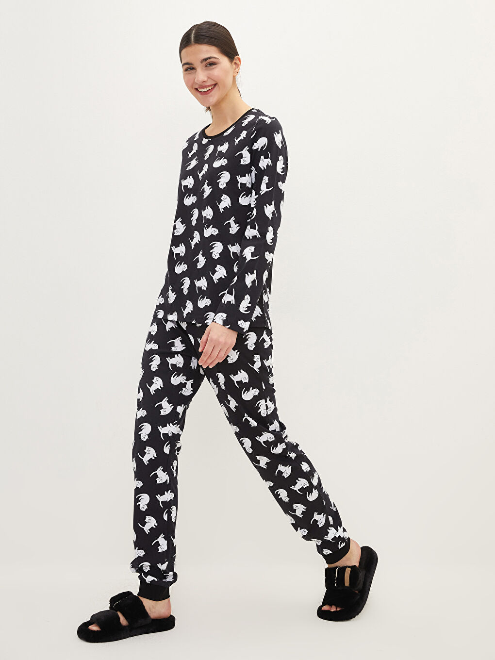 Set de pijama din bumbac cu mânecă lungă imprimată și guler rotund pentru femei-1