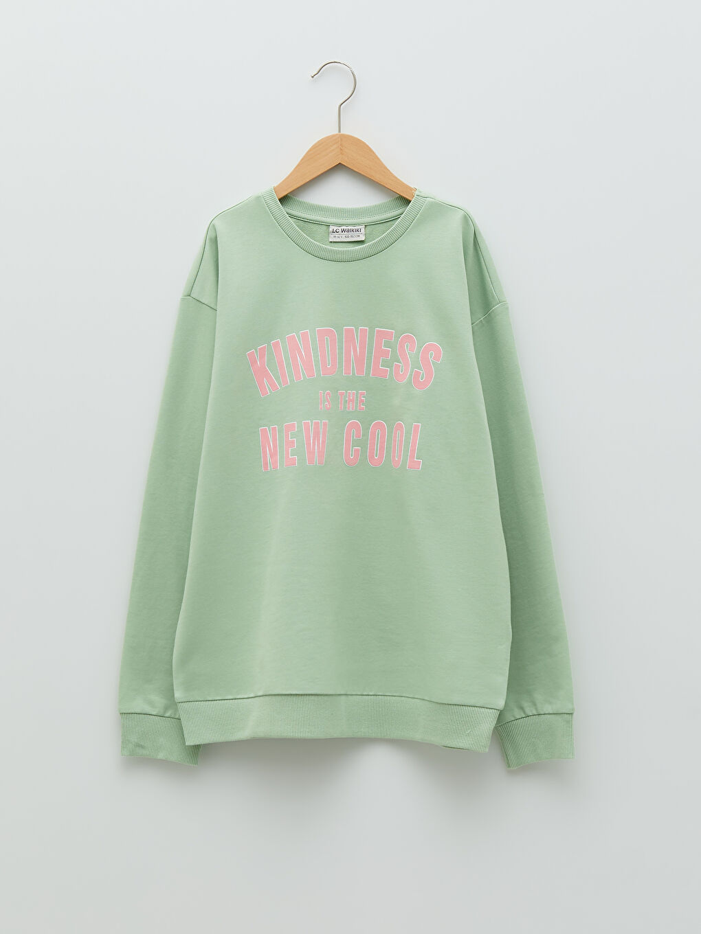 LCW Kids Crew Neck Letter Printed Long Sleeve Girl's Sweatshirt -S27122Z4-FGX