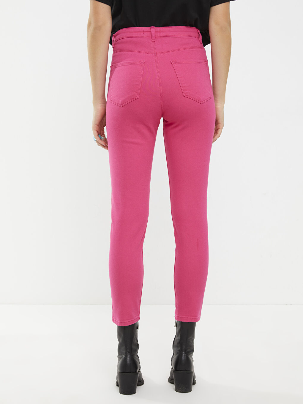 Fuşya Normal Bel Slim Fit Düz Cep Detaylı Gabardin Kadın Pantolon-4