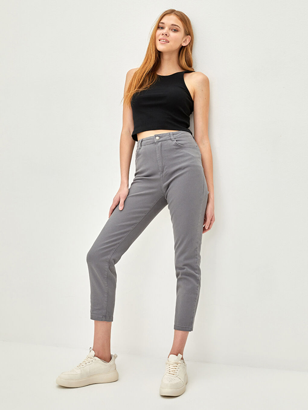 Әйелдерге арналған қалыпты бел тар пішім түзу қалта детальды саржа шалбар