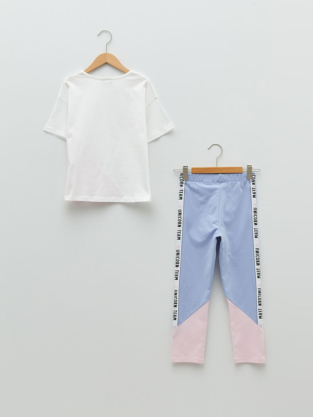 Crew Neck Printed Short Sleeve Girls' T-Shirt and Tights-1