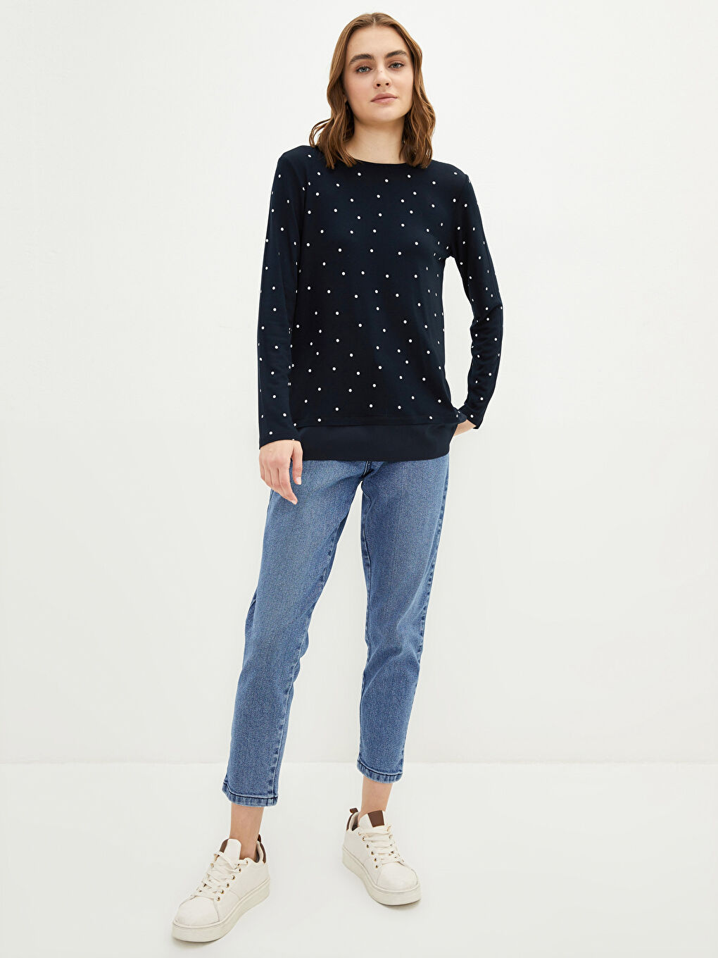 Lacivert Bisiklet Yaka Puantiyeli Uzun Kollu Viskon Kadın Tişört-1
