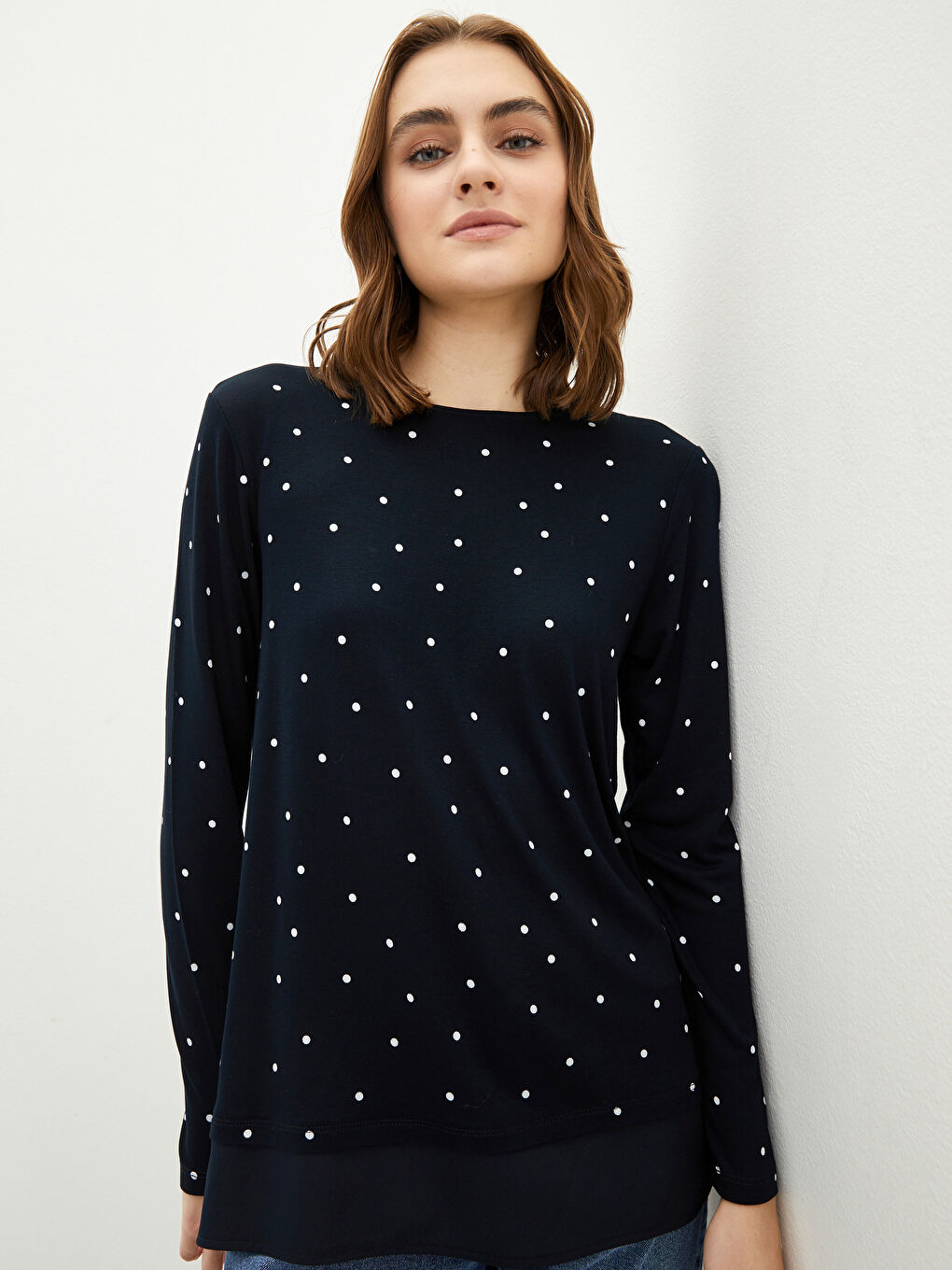 Lacivert Bisiklet Yaka Puantiyeli Uzun Kollu Viskon Kadın Tişört-2
