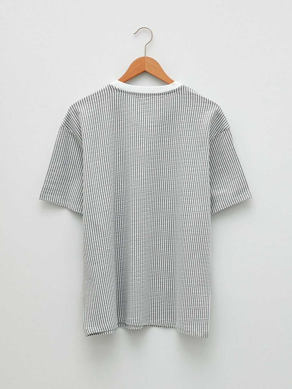 Siyah Bisiklet Yaka Kısa Kollu Çizgili Penye Erkek Tişört-6