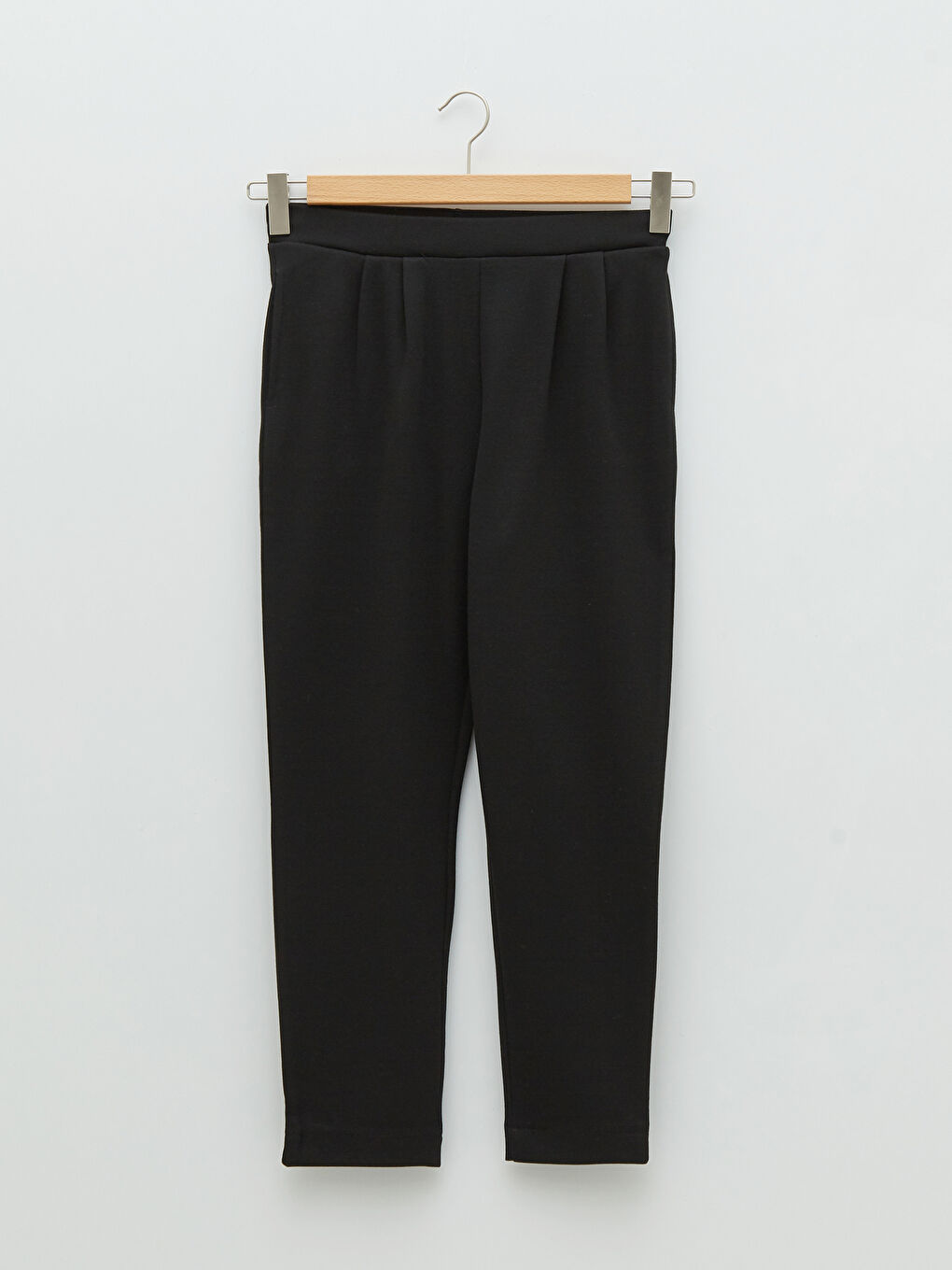 Siyah Beli Lastikli Düz Cep Detaylı Kadın Pantolon-5