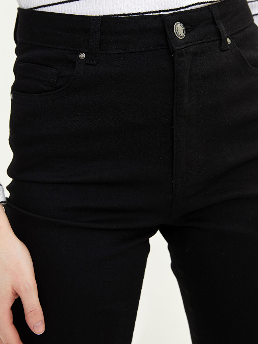 Әйелдерге арналған орта бел тар пішім желбіреген шалбар-2