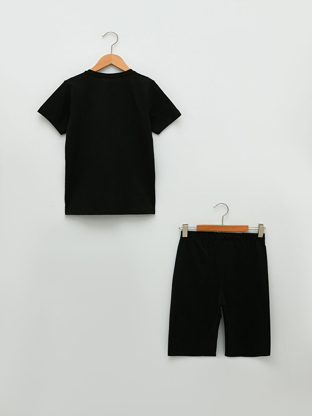 Siyah Bisiklet Yaka Baskılı Kısa Kollu Erkek Çocuk Şortlu Pijama Takımı-1