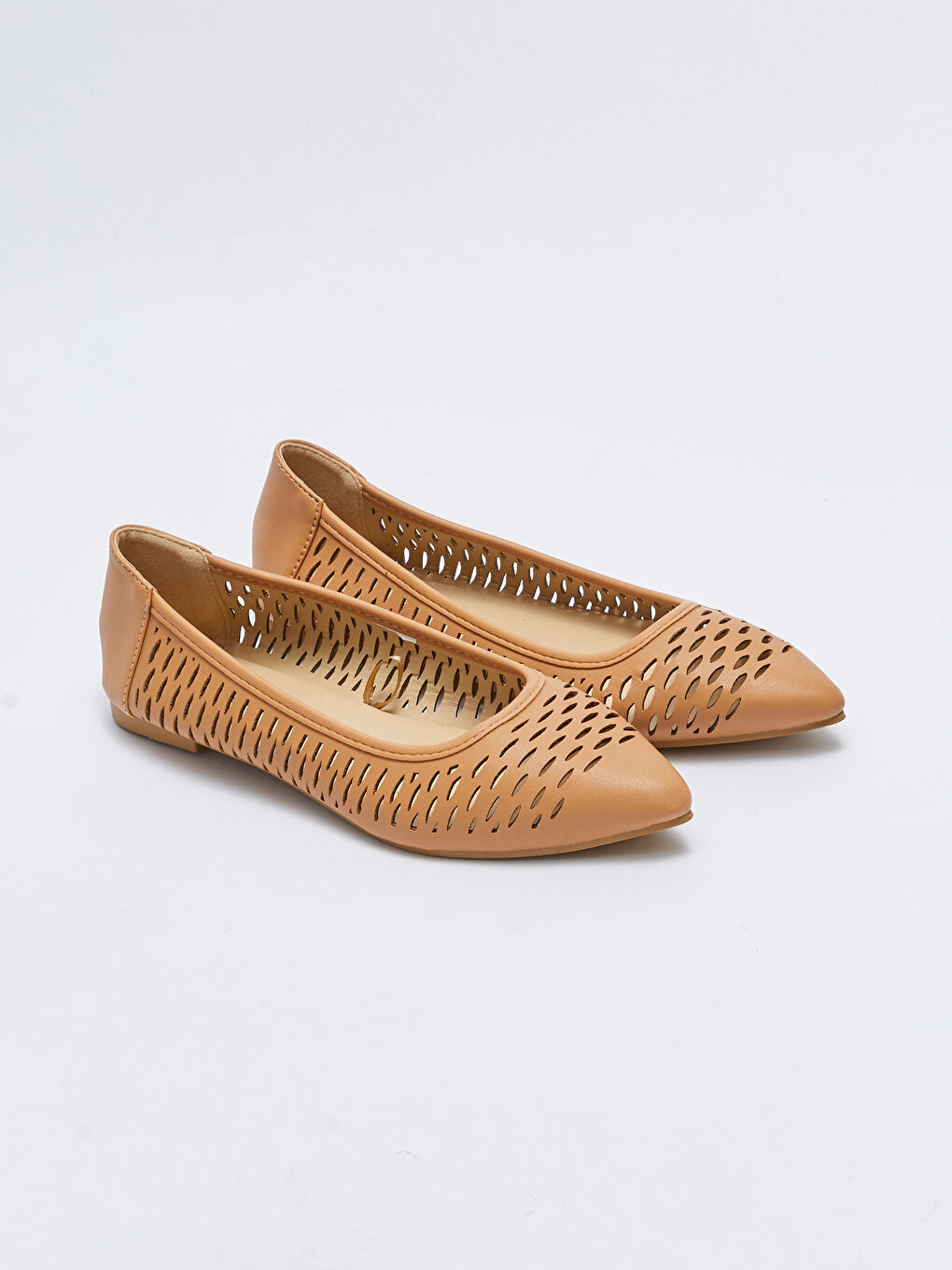 LCW STEPS Leather Look Hole Detailed Pointed Toe Women's Flats -S27339Z8-CR8
