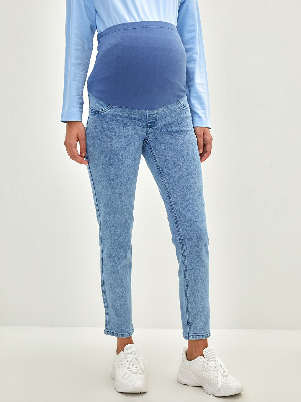 LCW ECO Standard Fit Maternity Jeans With Tummy Panel -S27351Z8-502