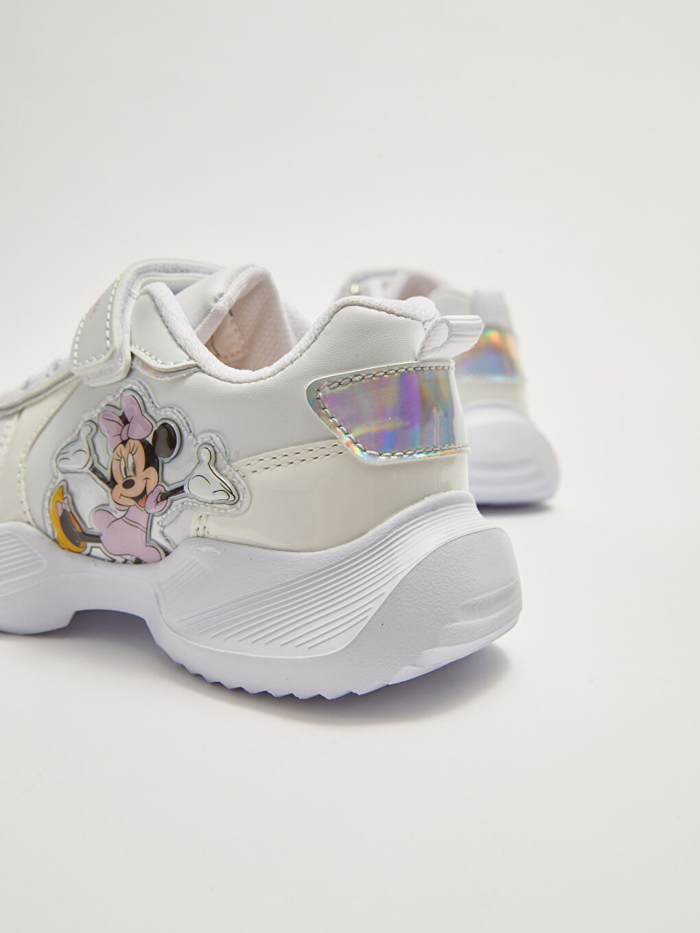 Beyaz Minnie Mouse Lisanslı Bağcık ve Cırt Cırtlı Kız Çocuk Spor Ayakkabı-3