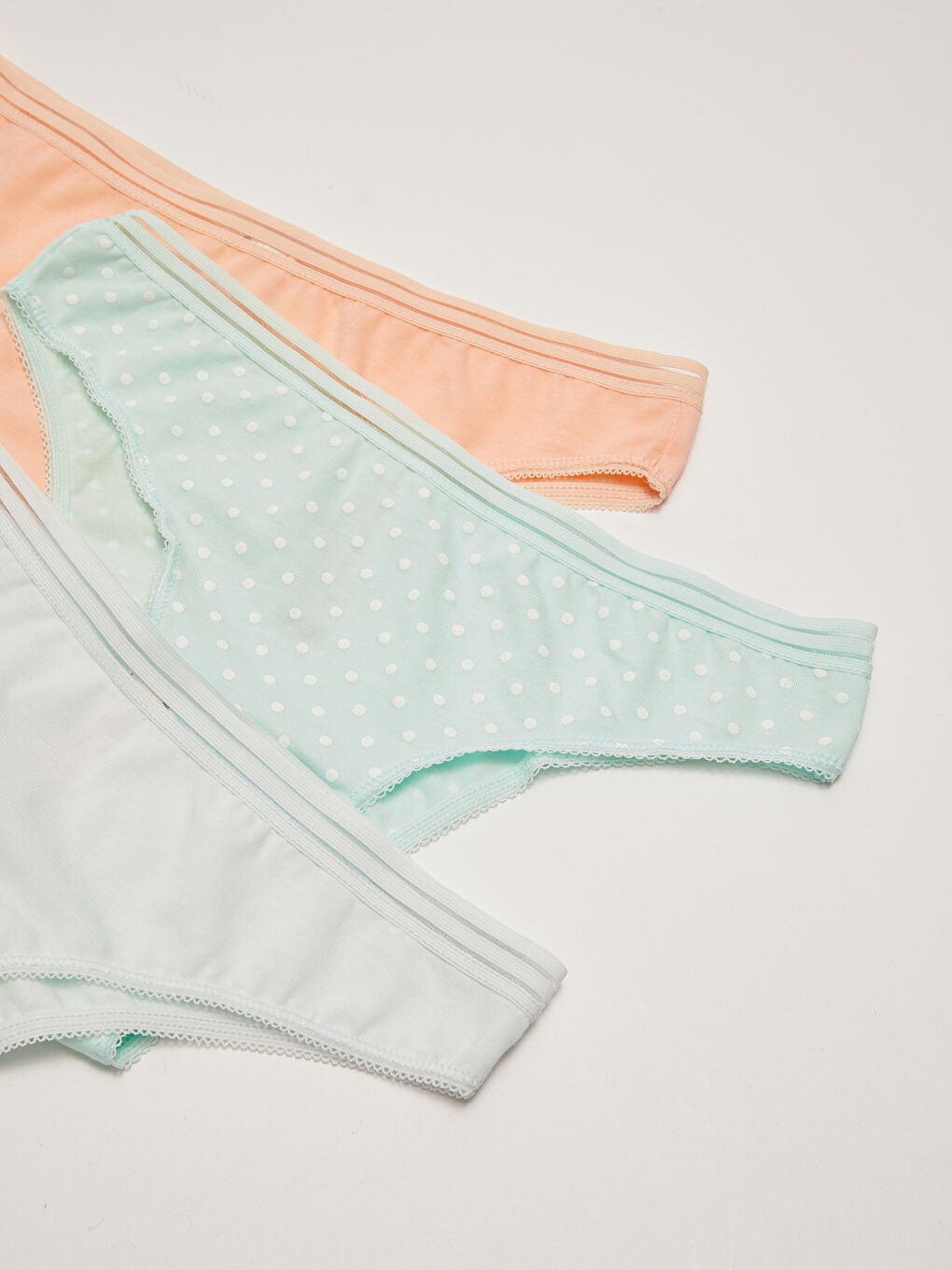 سراويل داخلية برازيلية سادة - عبوة من 3 قطع-2