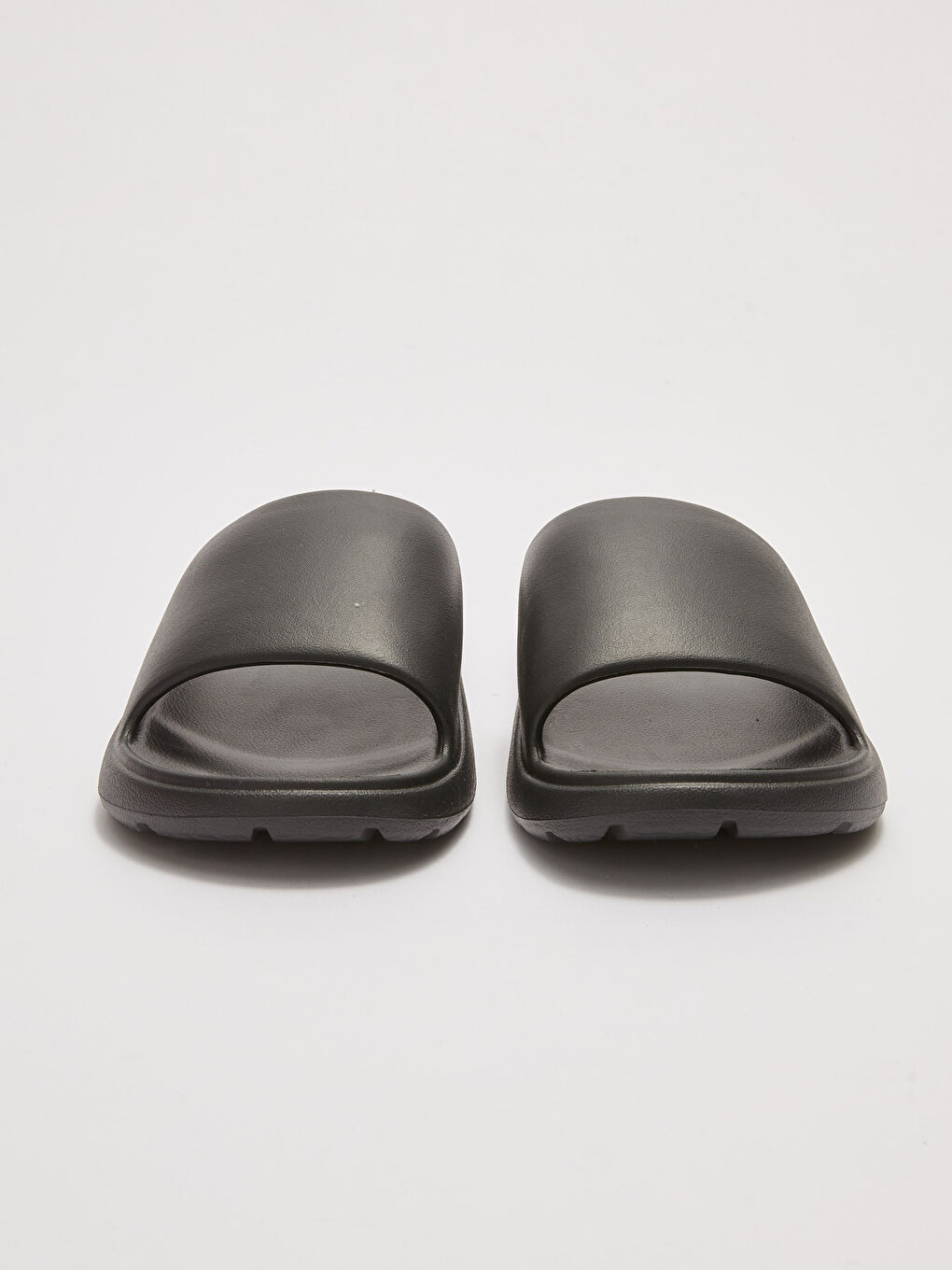 Siyah Tek Bantlı Erkek Terlik-2