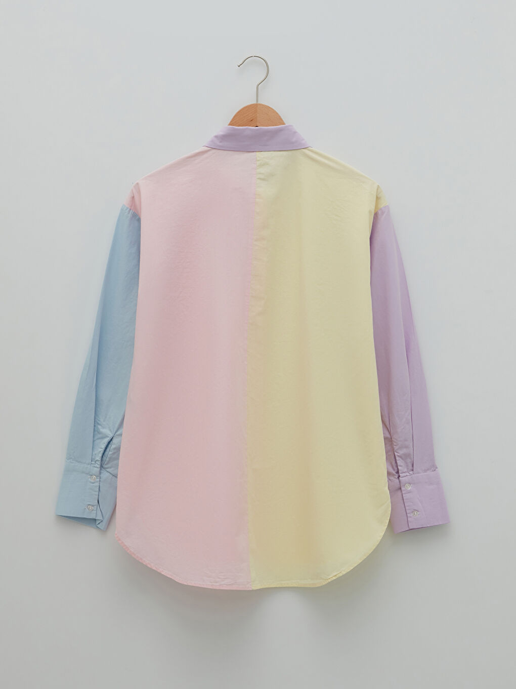 Chemise pour Femmes en Popeline à Rayures avec Fermeture à Boutons sur le Devant et Manches Longues-6